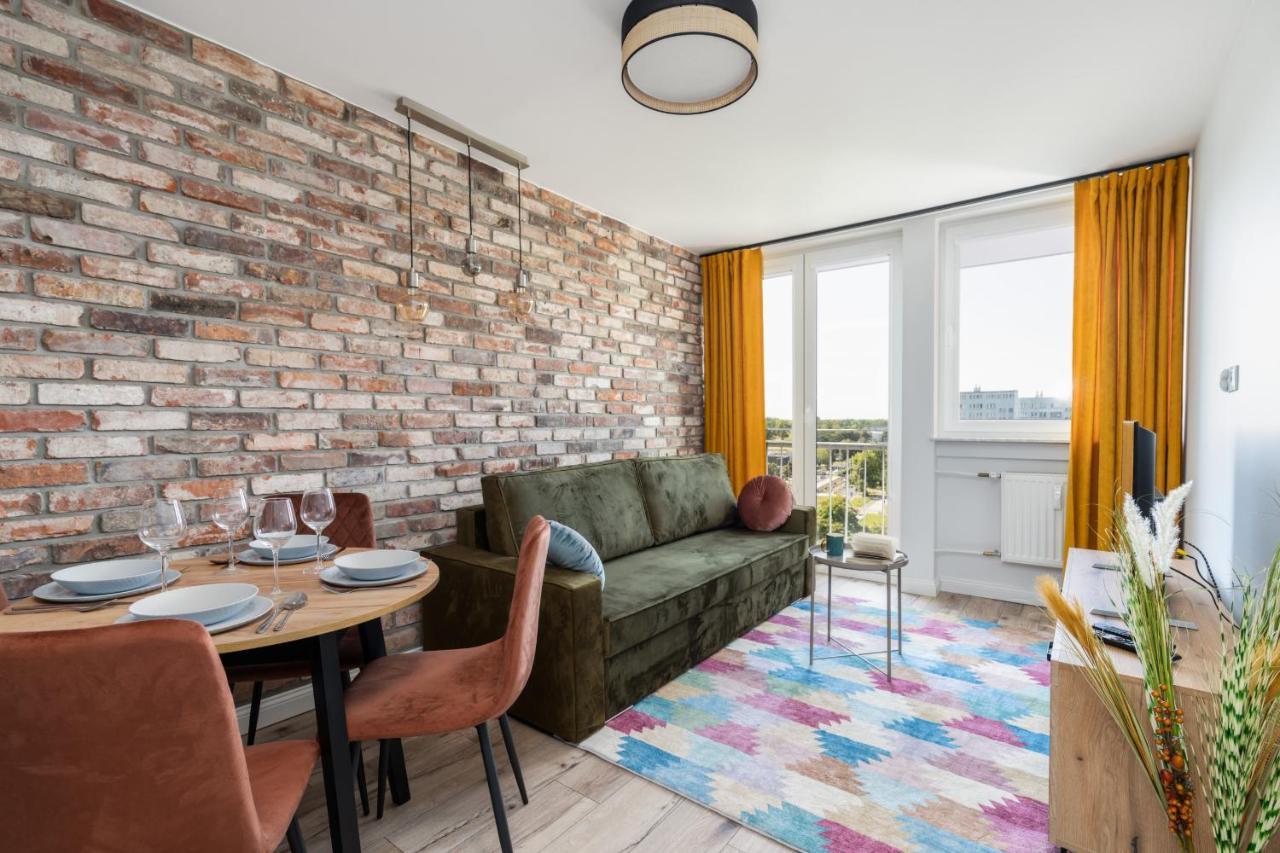 Stylish Apartment Near Wroclavia For 4 Guests By Noclegi Renters Wrocław Exterior foto