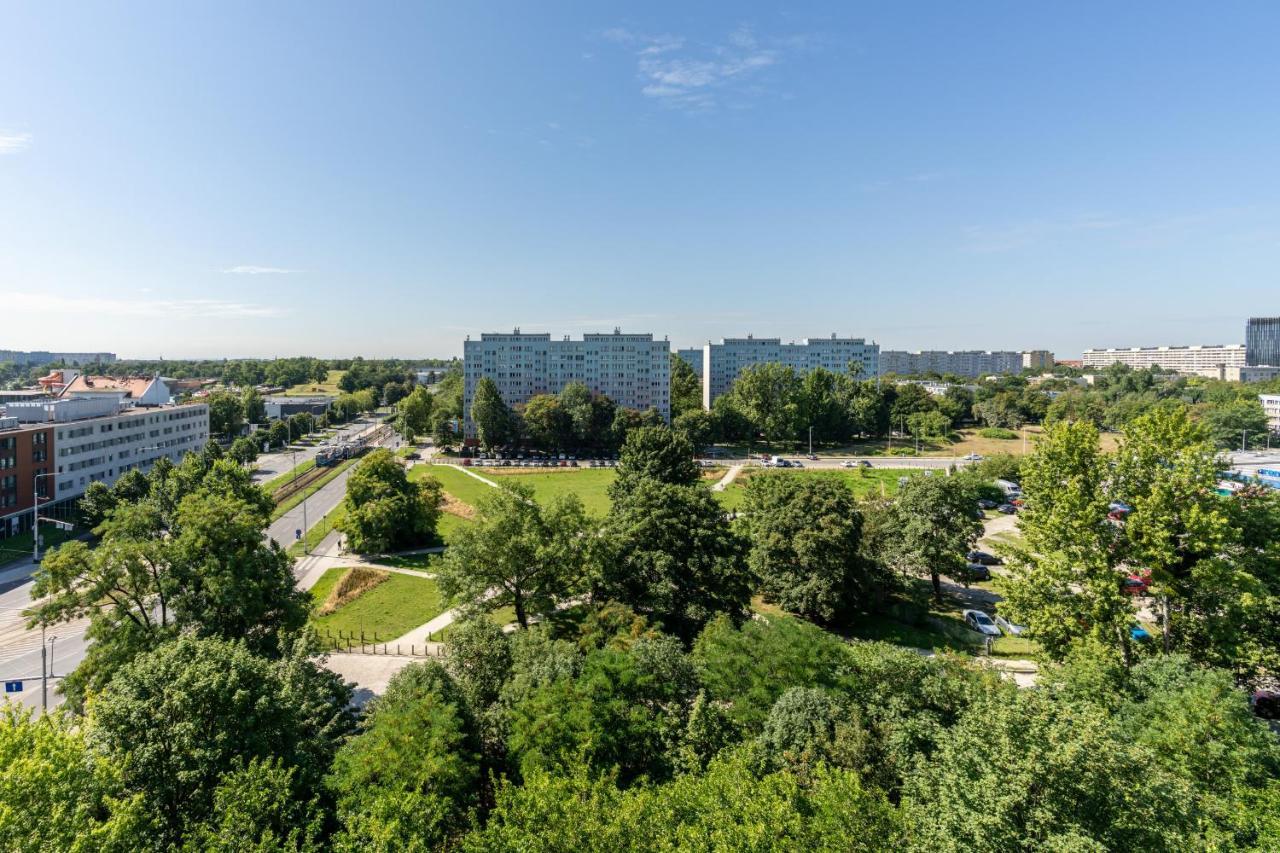 Stylish Apartment Near Wroclavia For 4 Guests By Noclegi Renters Wrocław Exterior foto
